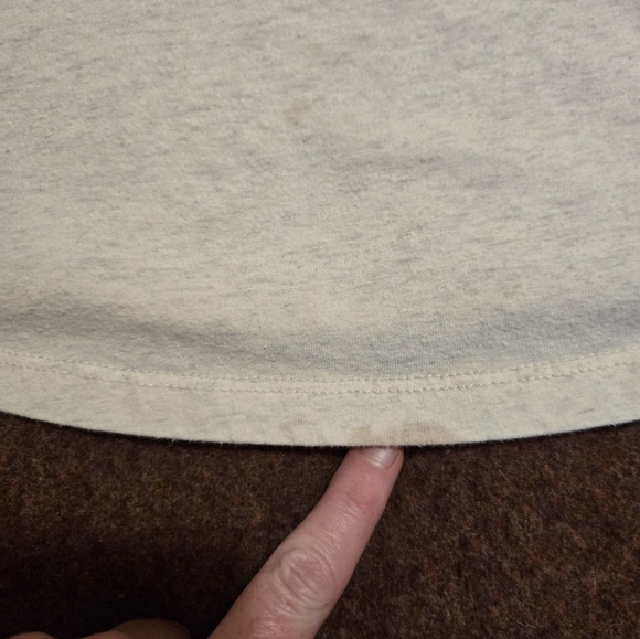 Roxy Patch Shirt Size XL Has Some Staining, See Pics - Picture 6 of 12